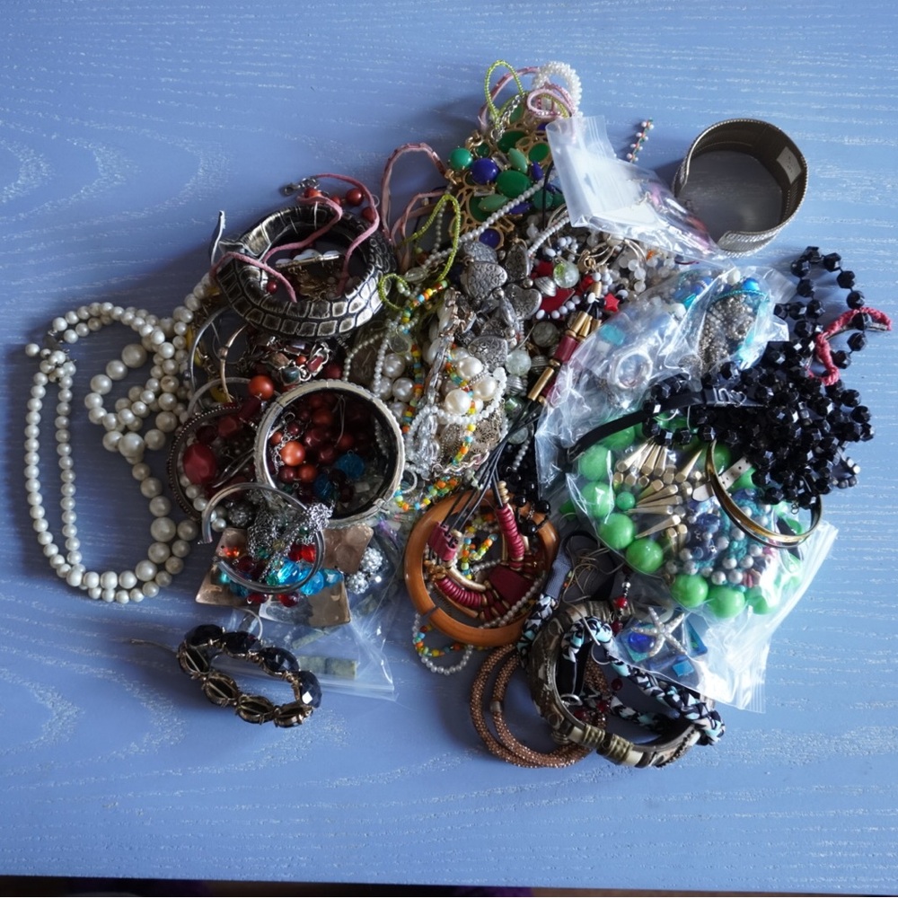 Junk Jewelry Accessory Lot 4+ Lbs NOT Wearable Harvest Broken Craft Upcycle Art